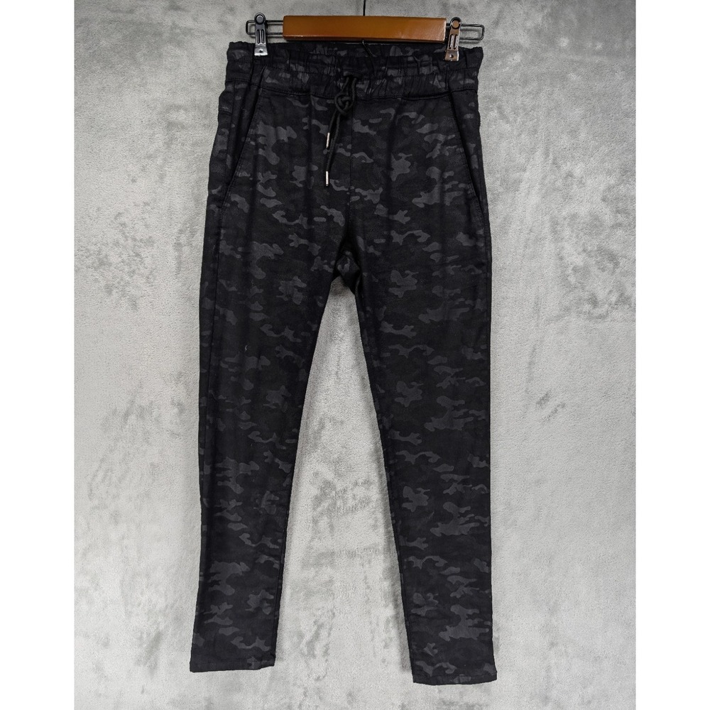 Bevy Flog Shely Black Camo Pants Women's Size 27 Drawstring Pockets